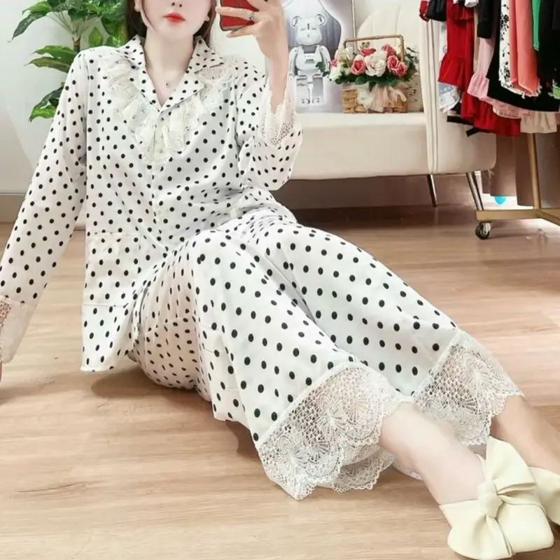 (45-60kg) Bộ Pijama Lụa Mịn La Tin Tơ Tằm Mềm Mịn Nữ