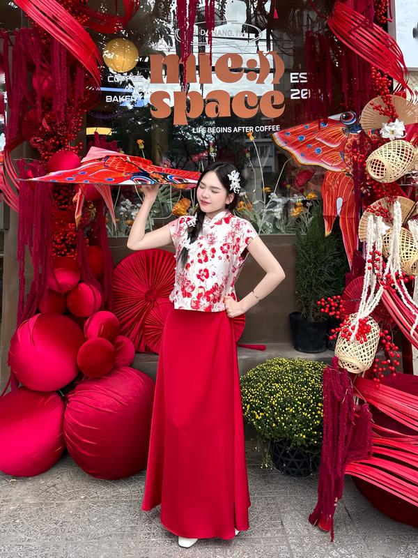 Set áo gấm cổ tàu tay hến kèm chân váy lụa lưng chun Ảnh thật/sẵn