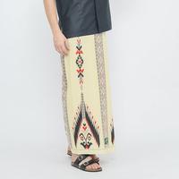Gambar Grosir 10 Pcs Sarung ATLAS Favorit 510 Serasi - Motif & Warna Mix dari Sarung Atlas Kab. Gresik 4 Tokopedia