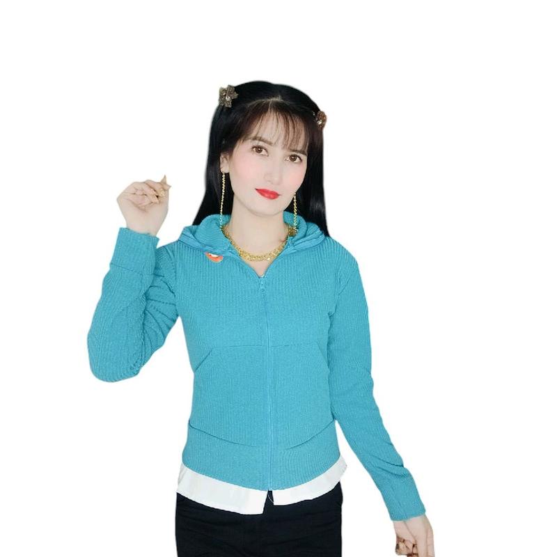 2 áo  khoác lững mặc nhà (áo không in chữ ) 2