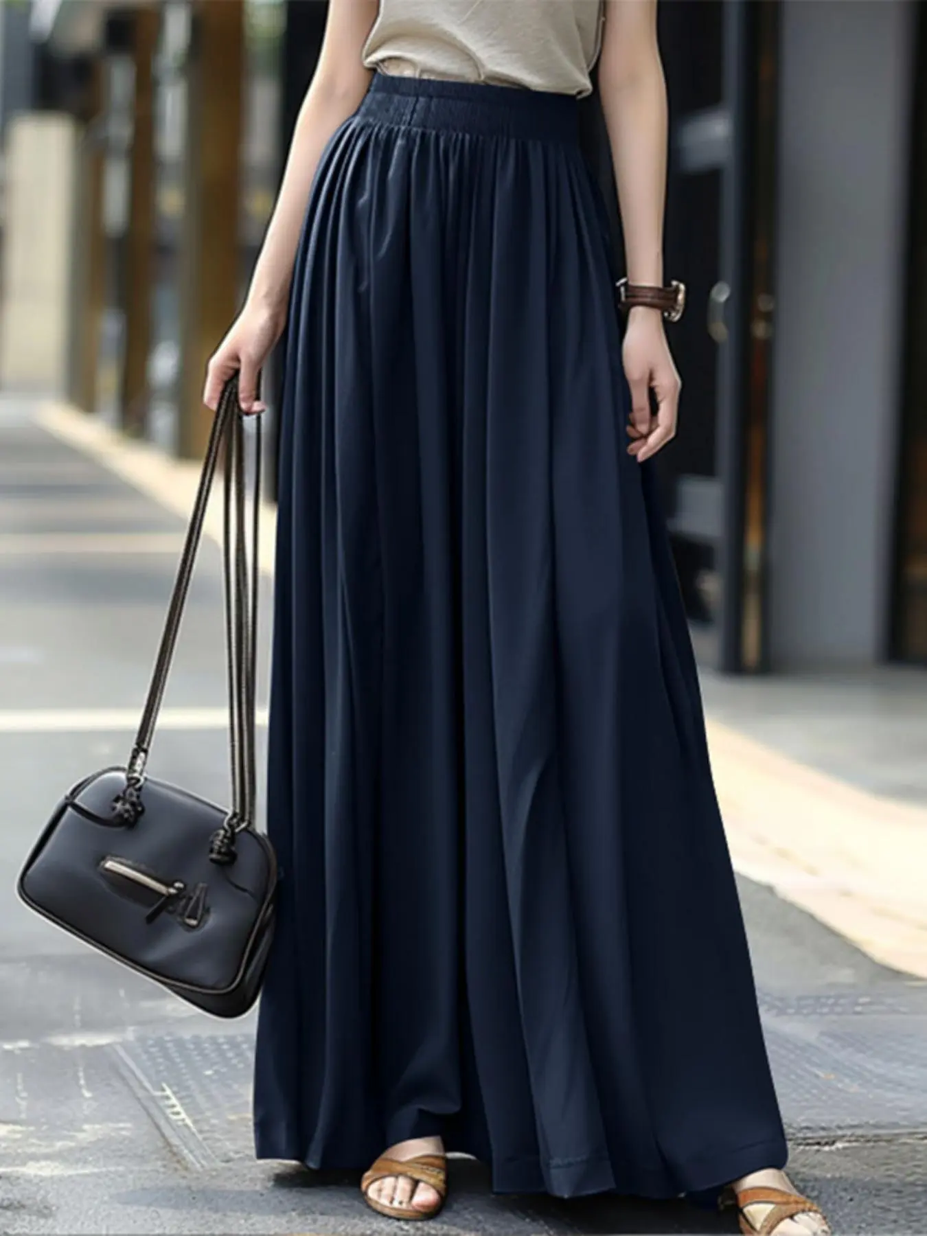 Women's Solid Plicated Flared Skirt, Casual Fashionable Long Skirt for Daily Wear, Ladies Bottoms for All Seasons