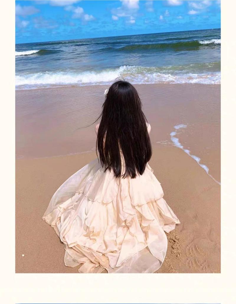 Product Introduction of 2025 French Style Beach Vacation Dress High-end Sanya Travel Outfit Super Fairy Small Stature Photo Spaghetti Strap Dress 5