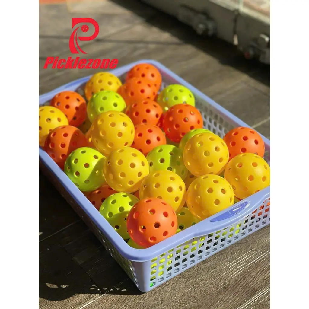 BÓNG TẬP PICKLEBALL GIÁ RẺ DÀNH CHO NGƯỜI MỚI