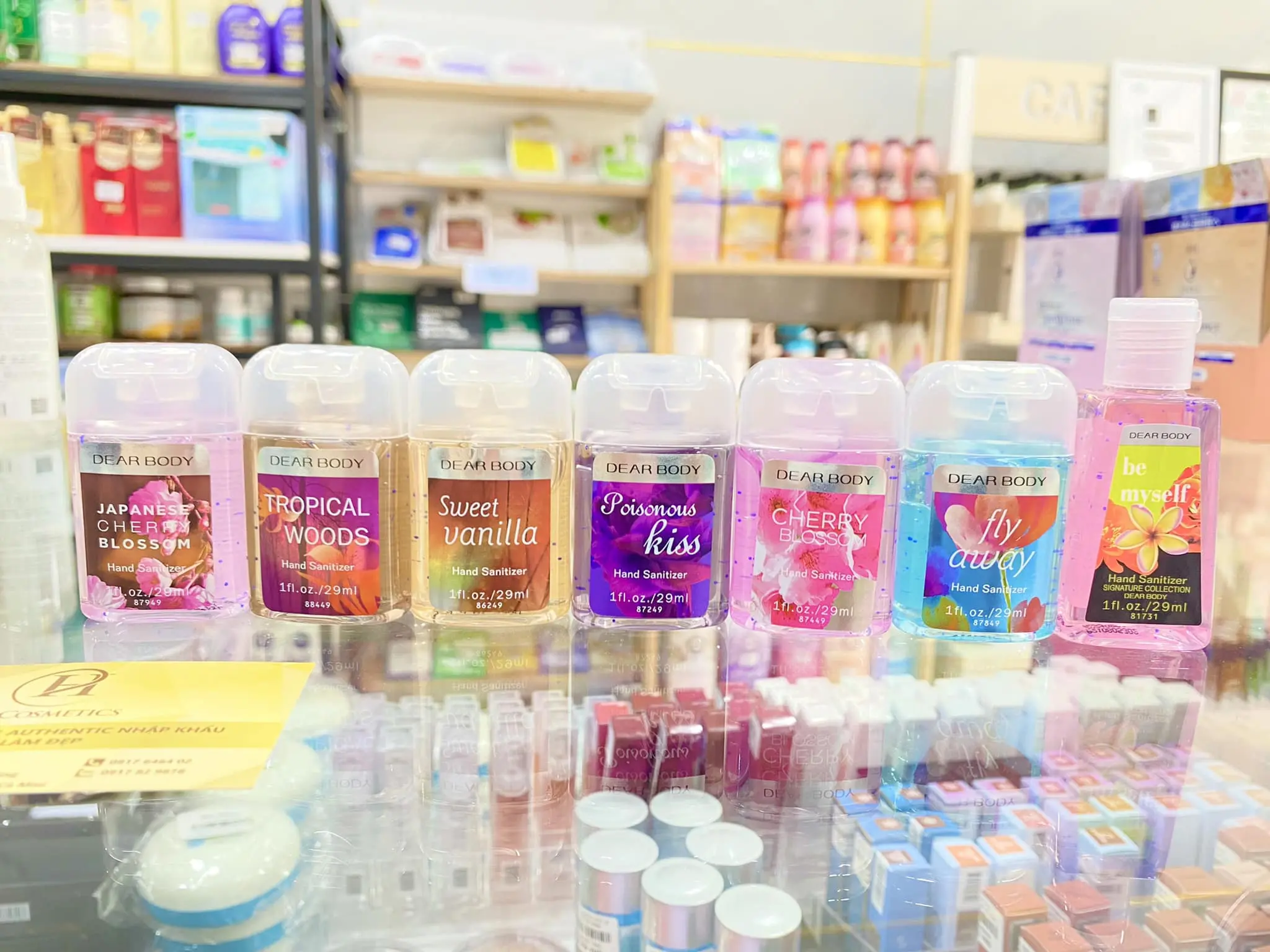 Gel Rửa Tay Khô Nước Hoa Dear Body - DEAR BODY HAND SANITIZER - Làm sạch bụi bẩn vi khuẩn đến 99%