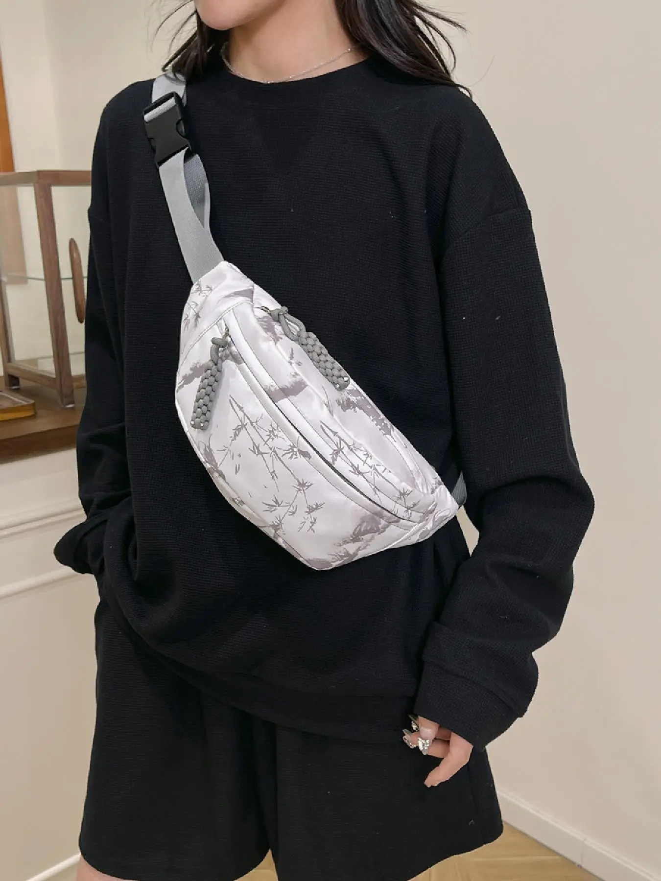 Fashionable Floral Pattern Fanny Pack, Casual Versatile Zipper Sling Bag for Women, Trendy All-match Chest Bag for Daily Used