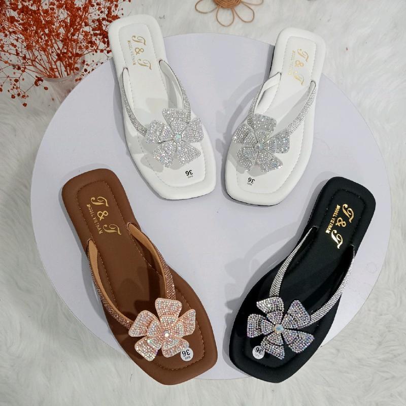  Dép Kẹp Quai Xoàn Đính Hoa Đá Bản To Sáng Mũi Vuông Thời Trang Đế TPR Chống Trơn Dành Cho Nữ 