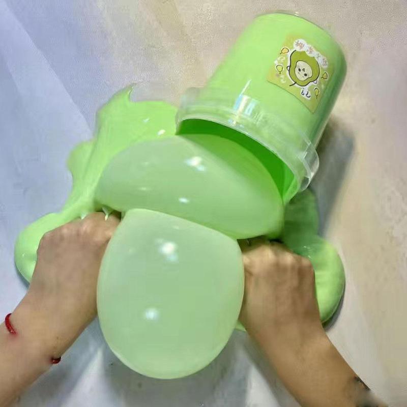 Super Large Bucket Of Non-sticky Coverable Foam Hug Milk Slime - TikTok ...