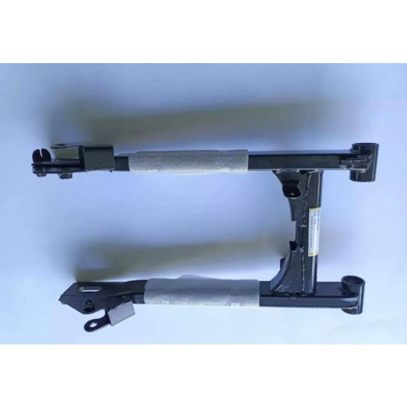 SWING ARM JUPITER Z, FIZ R, VEGA R NEW, VEGA R LAMA, VEGA ZR STANDARD TEBAL SWING ARM JUPITER Z VEGA R NEW STANDARD CROME SILVERR BAHAN BERKWALITAS 3