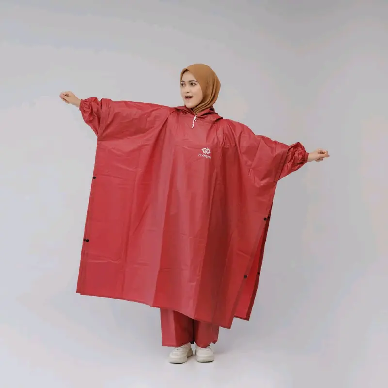 Jas Hujan Ponco Lengan Celana Mantel Hujan Pria Wanita Dewasa Bahan PVC 0,25 Tebal Elastis Floryn 1