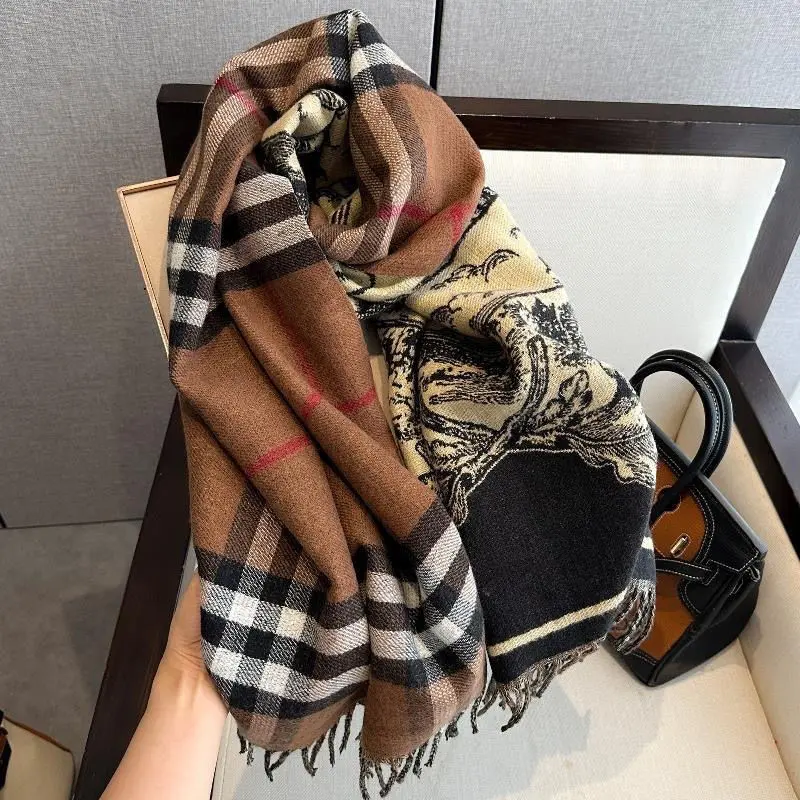 Khăn Quàng quàng cổ cashmere nhân tạo, Thiết Kế Kẻ Sọc Ngựa Chiến, Hai Mặt, Dành Cho Nữ, Thời Trang Mới, Có Tua Rua, Dày Dặn, Khăn Choàng Ngoài Ấm Áp Women