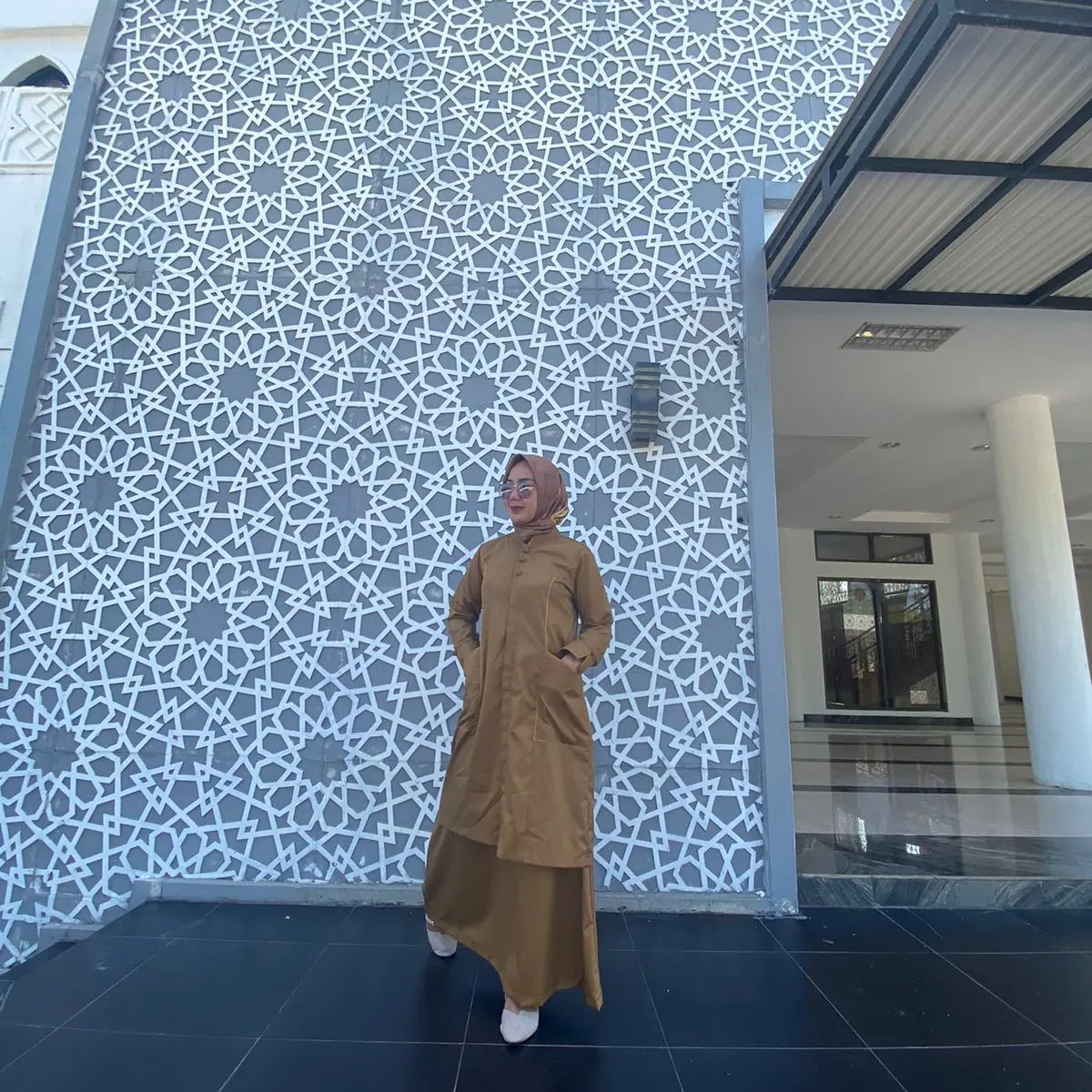 Setelan tunik Pemda model rok A