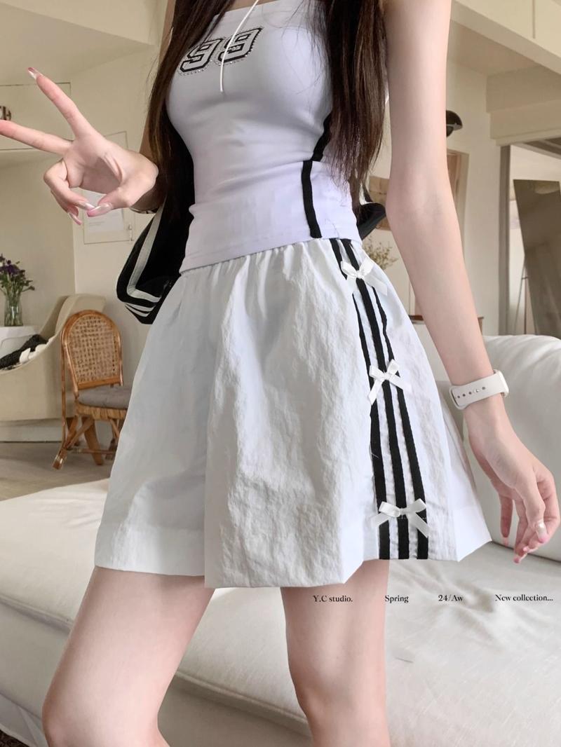 Product Introduction of Ice Silk Quick-Drying Wide-Leg Pants Women's Summer Thin Loose plus Size Casual Fitness Yoga Hot Pants Sports Pants 4