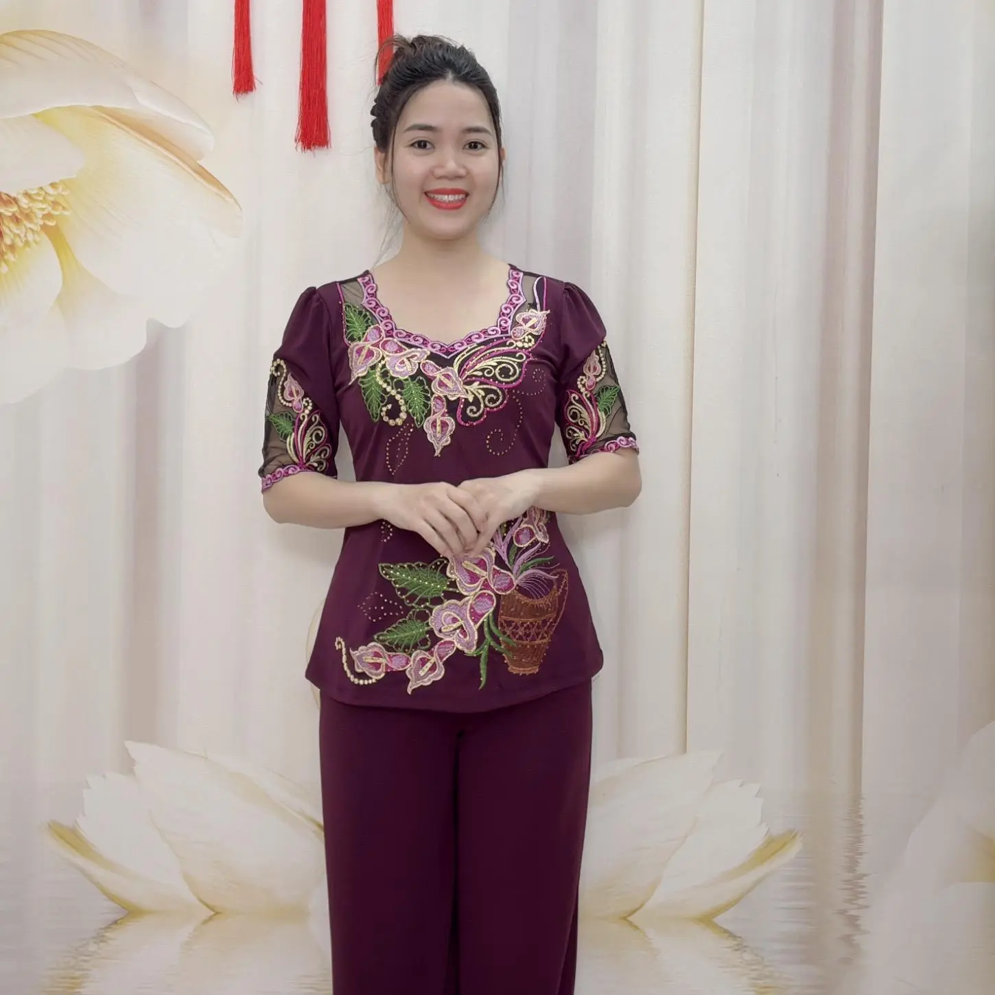 A48 Đồ bộ Thun nữ trung niên Áo tay lỡ thêu hoa loa kèn quần ống suông thương hiệu Hải Sơn Women