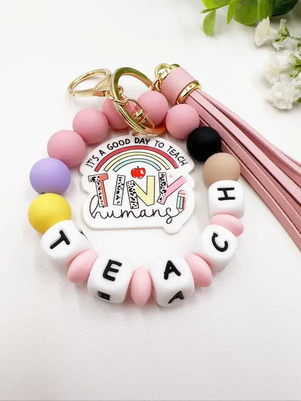 Creative Letter Pattern Tassel Decor Metal Keychain, Cute Hand Made Beaded Bracelet Decor Key Ring, Fashionable Cute Keychain for Men & Women, Charms, Personalized Gifts for Her 3