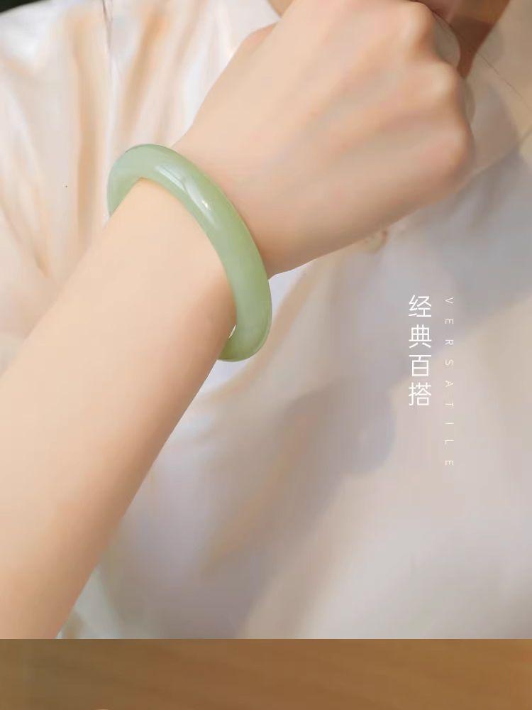 Product Introduction of Gelang Tangan Qingyu, Bahan Jed Alamiah Qinghai, Jalur Rata Warna Air Jelas, Untuk Wanita, dengan Sijil, Gelang Jed Keamanan Makmur dan Serba guna, Jualan Panas selama 30 Hari, 2002 Keping, Hadiah 7