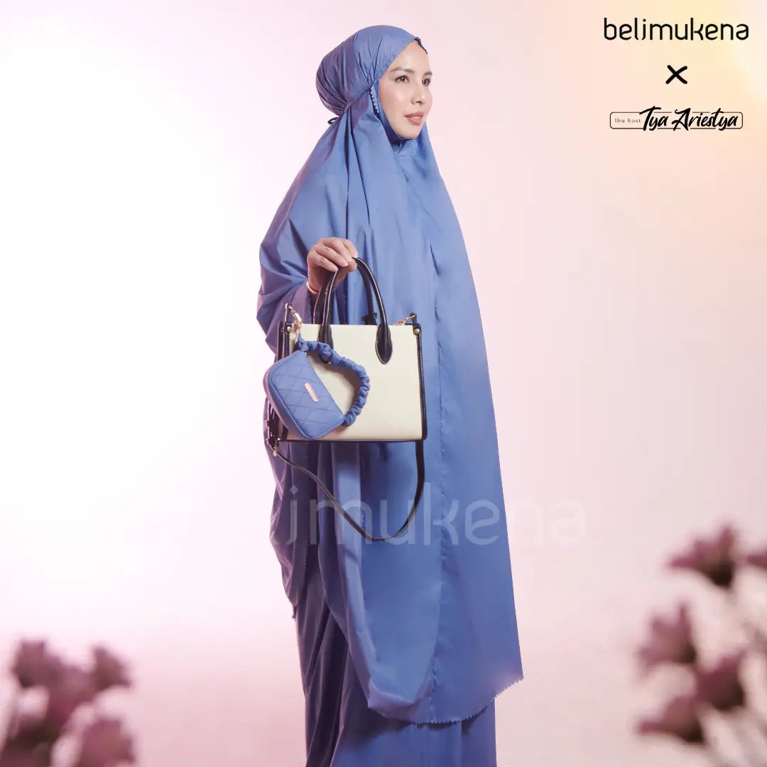 BELIMUKENA X TYA ARIESTYA - (FREE SAJADAH) Mukena Mini Parasut Premium Korea Daily Lasercut Travel Plain Ibu Kost Tya Ariestya