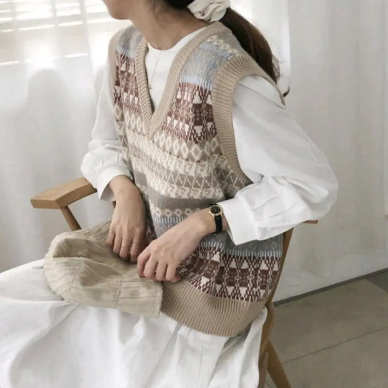 M FESYEN PINA KOREAN VEST OVERSIZE OUTER WANITA JUMBO VEST KOREAN STYLE ROMPI RAJUT WANITA KOREA OOTD KOREAN STYLE OUTER KOREA VEST RAJUT OUTFIT WANITA KEKINAN Y2K KNITWEAR VEST IMPORT KOREA JUMBO OUTER SEKOLAH FASHION KOREA VINTAGE AESTHETIC PINTEREST 5