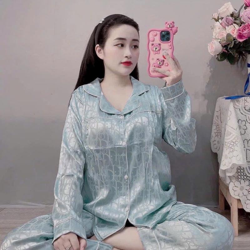 Bộ lụa sau sinh có khoá cho bé tu ti 3