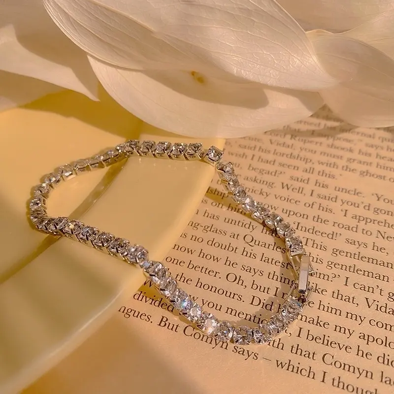 Vòng Tay Đính Đá Zircon Hình Vuông Đơn Giản Thời Trang Hàn Quốc. Size 18cm unisex
