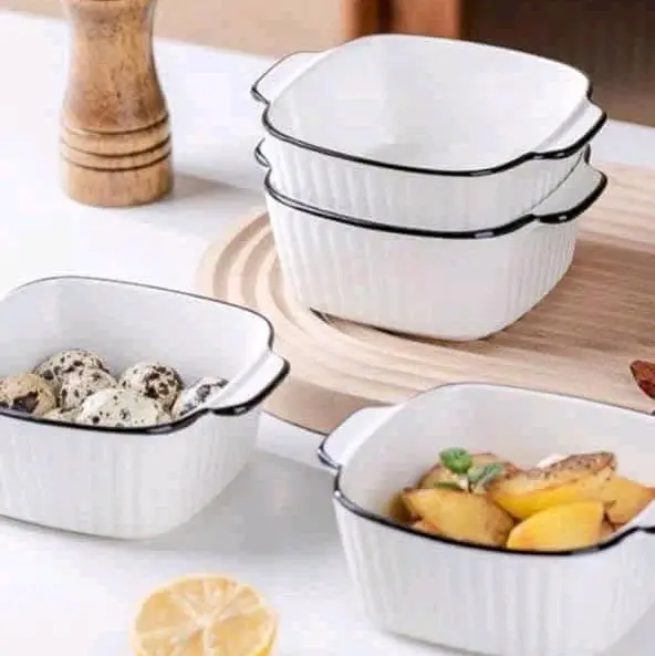 set 4 bát  tô size nhỡ sứ trắng viền đen có tay cầm 14cm