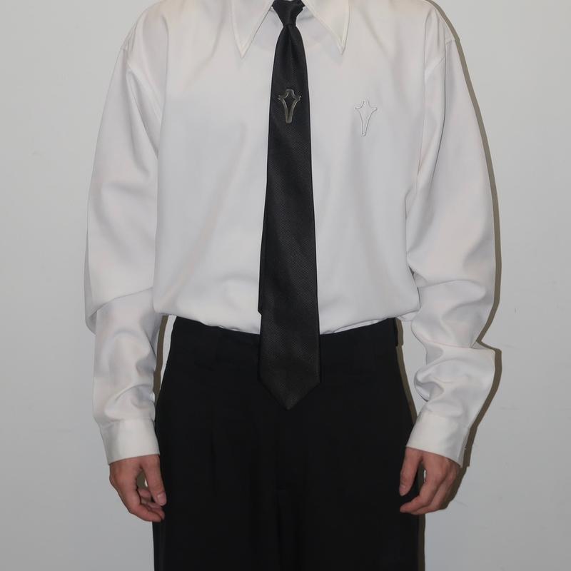 Cà vạt thêu logo inox TRIGGER CLUB