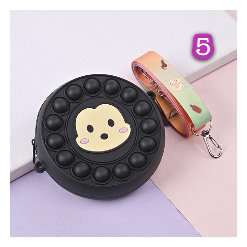 Product Introduction of ใหม่ กระเป๋าสะพายข้างเด็ก กระเป๋าPop it กระเป๋าใส่เหรียญซิลิโคนใบเล็ก ลายการ์ตูน ซุปเปอร์ฮีโร่ สุดน่ารัก ของเล่นกดบรรเทาความเครียดสำหรับเด็กและผู้ใหญ่ พร้อมส่ง Yanxi Baby Shop 10