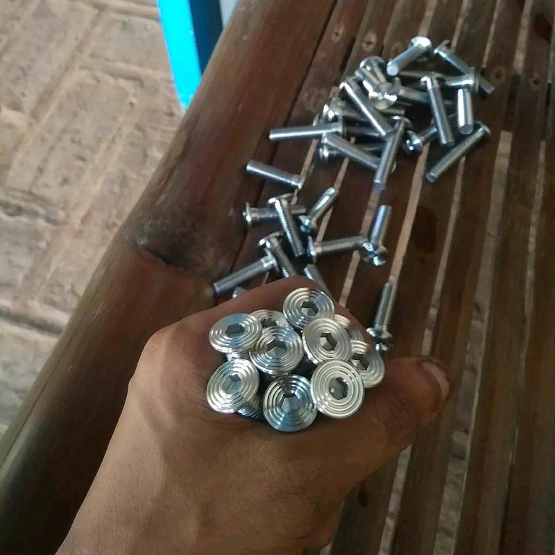 Baut Piringan L stainless model slim m8 universal 1