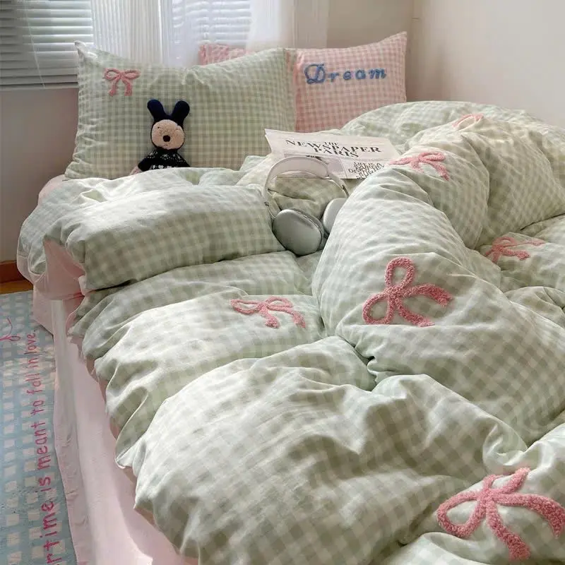 ￼Bộ Vỏ Chăn Ga Gối Cotton Đũi Thêu Nơ Mẫu Mới Nhất ,Bộ Chăn Ga Đũi Thêu Thiết Kế Hiện Đại Mềm Mịn Thoáng Mát Decor Phòng Đẹp