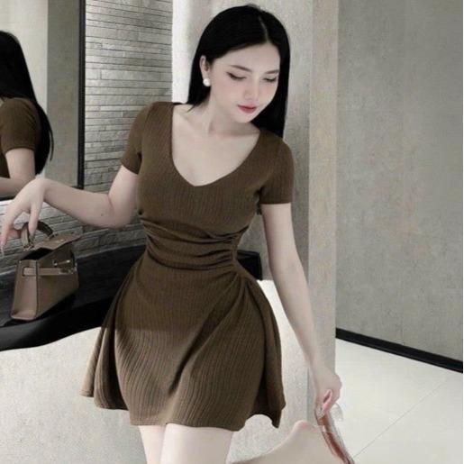 Set đầm nhúng eo kèm quần ngắn bảo hộ 2 màu xinh xắn , thiết kế nhúng eo che khuyết điểm và tôn dáng thích hợp diện dạo phối   Top Women váy  body Áo Nhung