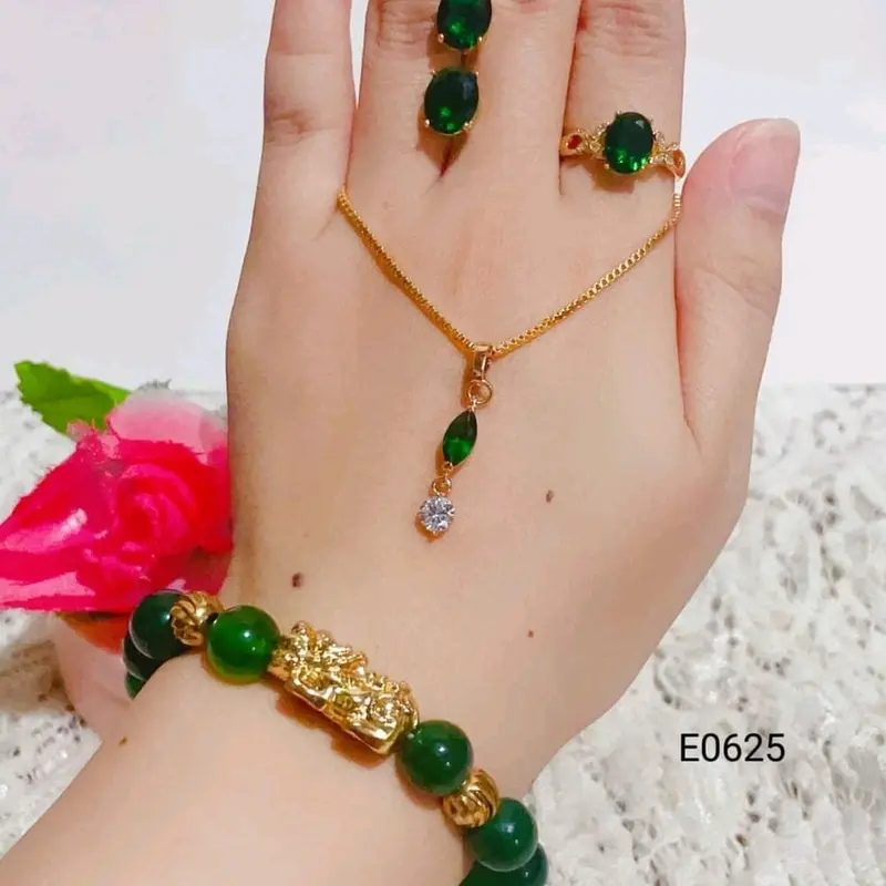 set Perhiasan giok lapis emas jade gelang 0