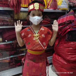 baju adat batak anak perempuan / sadum / baju etnik tradisional