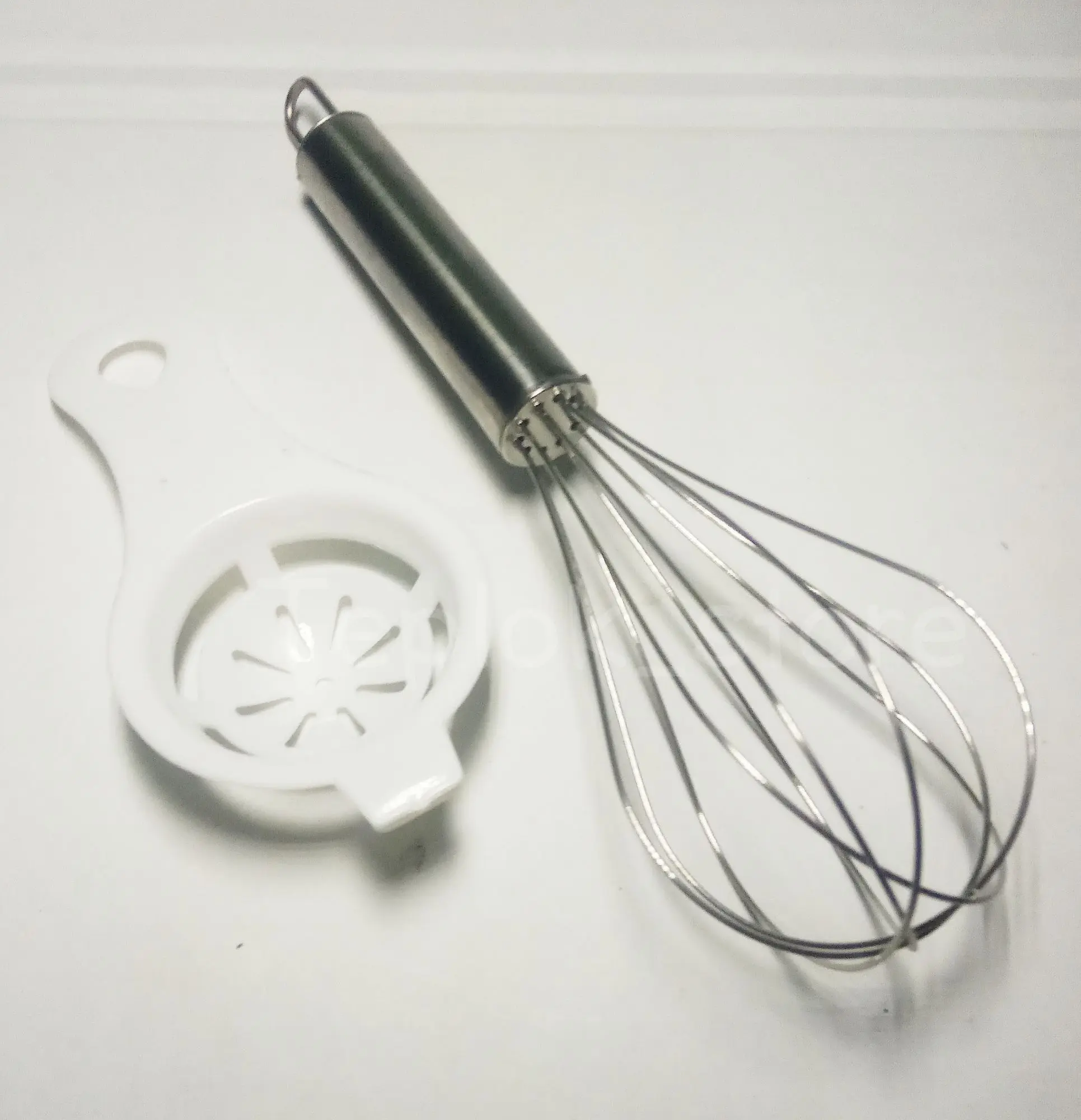 Alat Pengocok Telur Adonan Serbaguna Bahan Stainless Steel plus pemisah telur murah Kuning Egg Kuning Egg Kitchenware