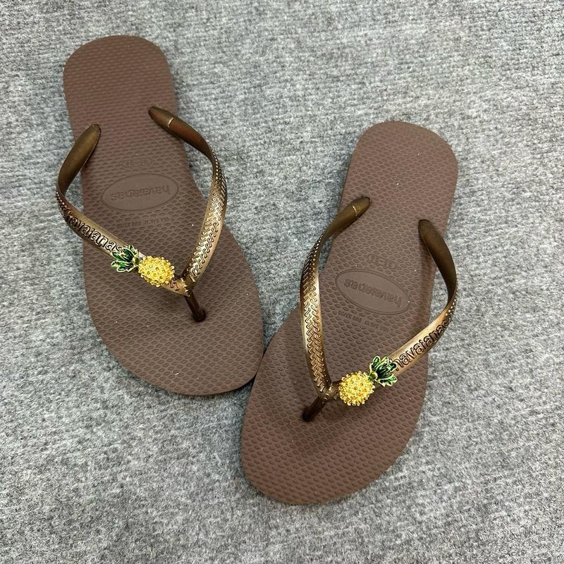 Dép Xỏ Ngón Màu Nâu Mix Charm MINI- Mộng Cầm Dép Xinh { Đặt Đúng Size }   GiàY DéP Nữ Shoes