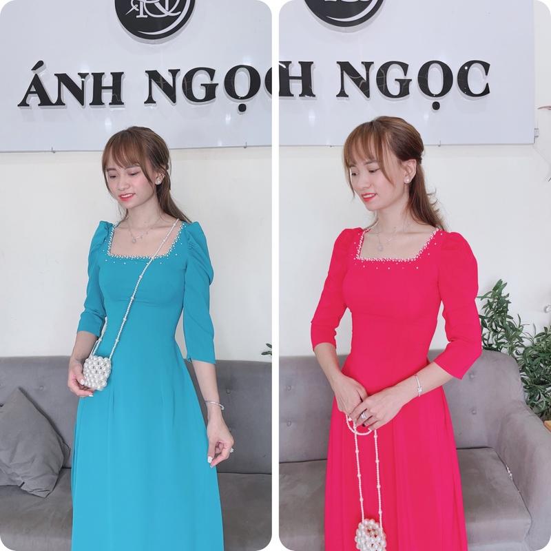 Áo dài lụa trơn cổ vuông đính châu viền cổ (KHÔNG KÈM QUẦN ) 0