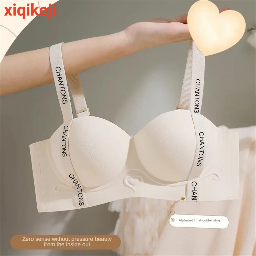 Đồ Lót Không Gọng Không Vành Thép, Không Đường May Cho Nữ, Gathering Thoải Mái, Áo Ngực Gấp Bên, Nhẹ, Thoáng Khí, Thoải Mái, Chống Trượt, Dây Đeo Vai Có Thể Điều Chỉnh Phong Cách Đơn Giản, Gather On The Pallet, Có 5 Màu.