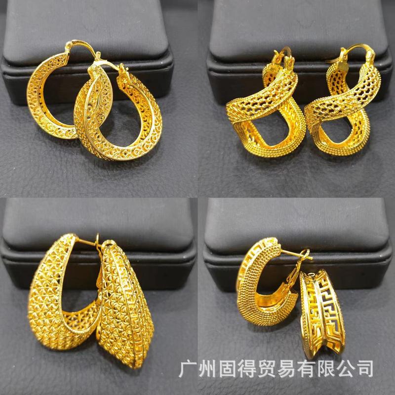 Product Introduction of Renevo Dubai Bridal Ornament 24K Gold Plated Earrings High Profile Retro African Nigeria Women Personalized and Simple Earrings 1