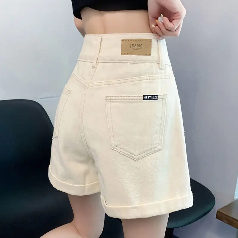 Off white denim shorts for women's summer thin style, loose and slimming new style, A-line super high waist rolled edge hot pants Jeans Bottom Lingerie Trouser Streetwear Pocket Basic Minimalist