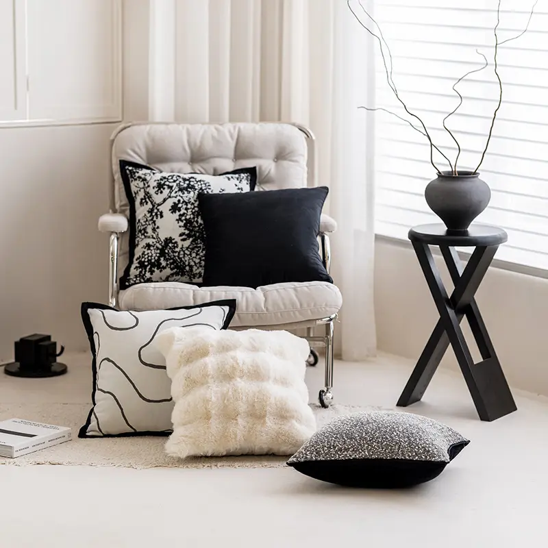 Modern throw pillow cover minimalist black and white tones  sofa bolster cover High-grade pillow cover  Modern minimalist style Pillow cover luxury style Decorative  throw  Pillow cover