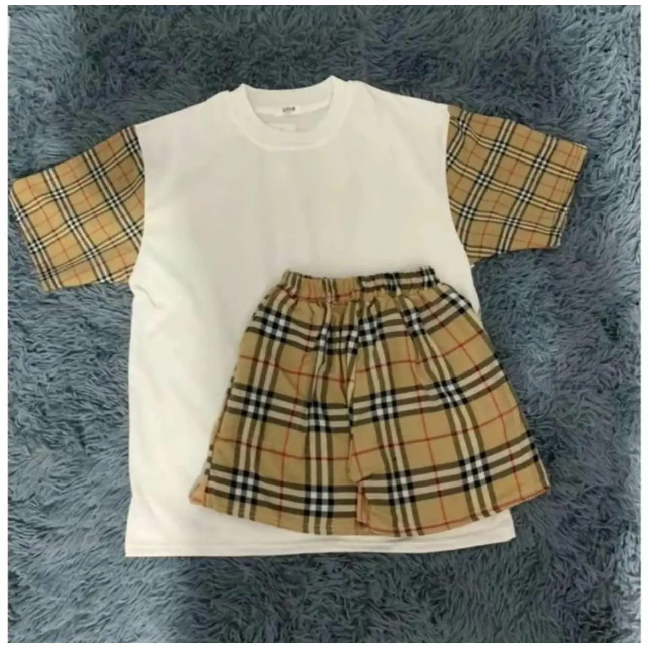Bộ thể Thao BBr Cộc Tay Chất Coton Full Tag Mác-set Cộc Tay nam Nữ Siêu Rẻ Chất Co Giãn Bộ Hè Cháy Phố setbo namnu giare