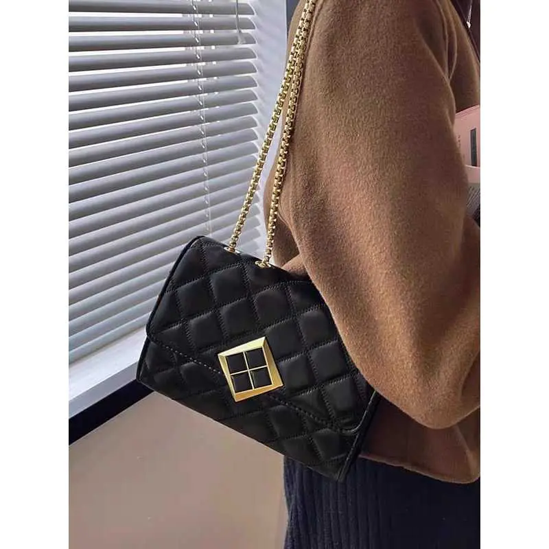 Tas Elegant Lisa Slingbag Tas Selempang Wanita Tali Panjang Tas Wanita Murah 6