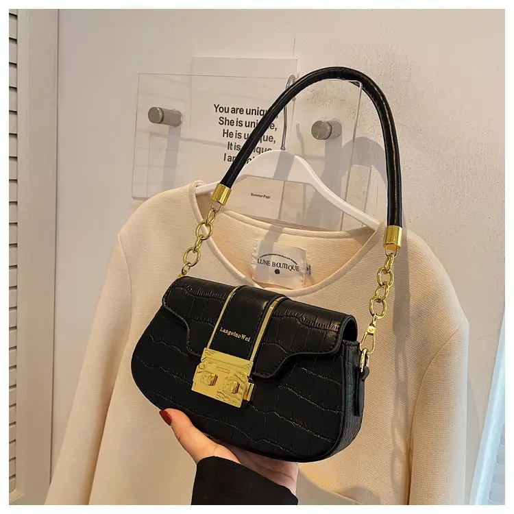 Túi đeo chéo nữ đẹp cao cấp giá rẻ đi chơi phong cách thời trang hàn quốc Hiếu Túi 812 Bag Đeo Vai