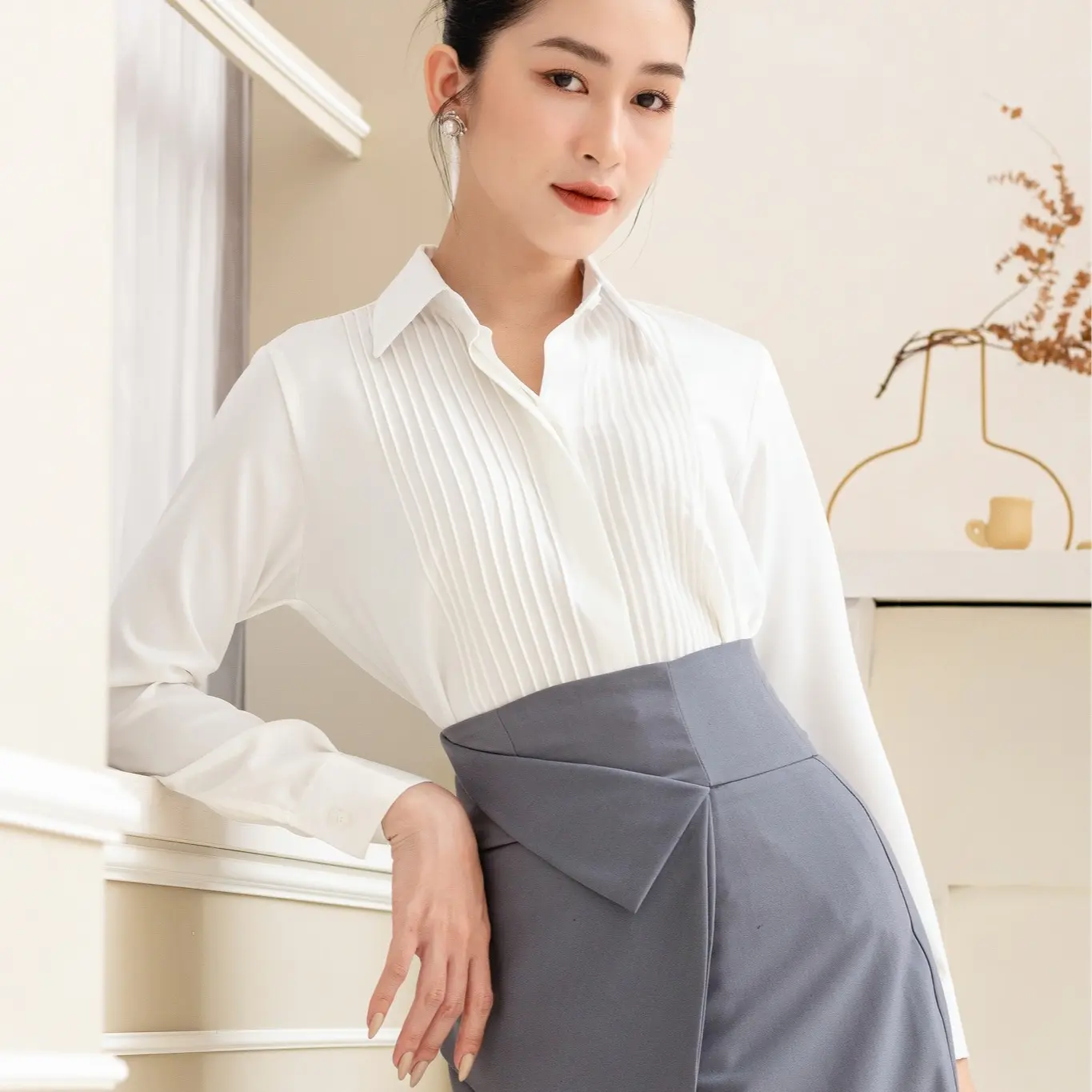 Áo sơ mi lụa chạy dọc thân áo Wendy - MIXMIX