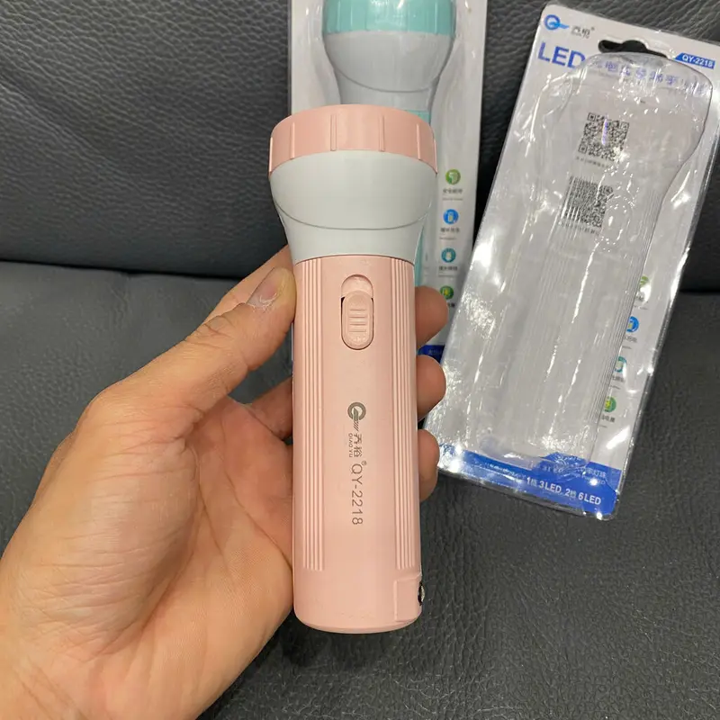 Đèn pin cầm tay QIAO YU QY-2218 1