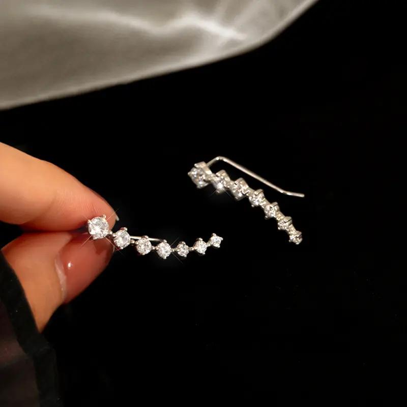 Bông Tai Đinh tán Người Leo Núi Tai Zircon Bảy Sao, Khuyên Tai Hợp Kim, Móc Khuyên Tai Leo Núi, 1 Đôi, Dành Cho Phụ Nữ Và Trẻ Em Gái, Tuyệt Vời Làm Quà Tặng 4