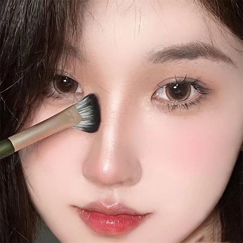 Cọ trang điểm đánh khối mũi vạt xéo ba chiều tự nhiên