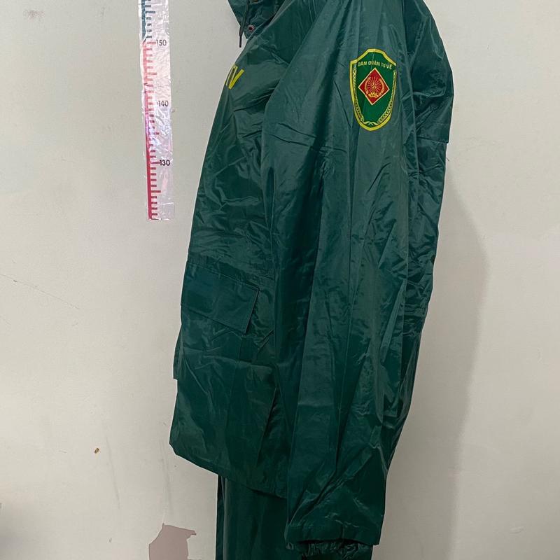 Bộ áo mưa dân quân tự vệ