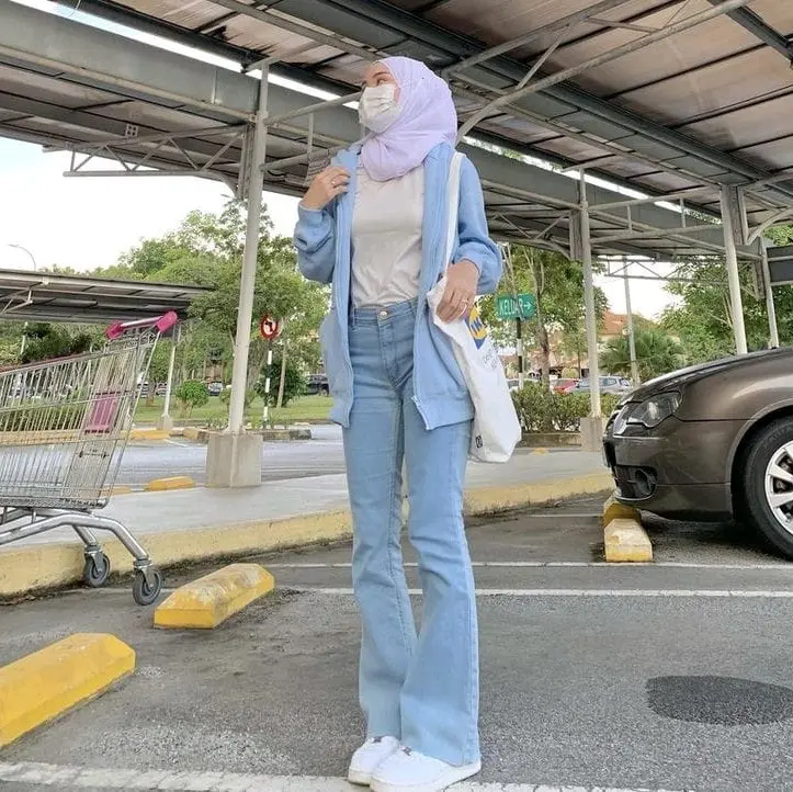 HIGHWAIST CUTBRAY LOOSE JEANS WANITA / KOREAN CUTBRAY PANTS / CUTBRAY JEANS WANITA / CUTBRAY HIGHWAIST Celana Panjang 3