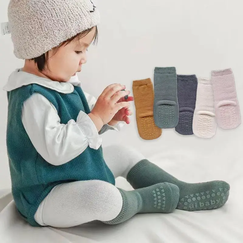 Tất cho bé vớ cho bé loại dày lót lông cao cổ chống trơn rất ấm áp , phù hợp rét đại hàn từ 0-3 tuổi,len dầy mịn - TL, 1