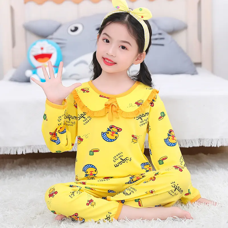 AVA setelan baju tidur yang sangat stylish, membuat anak Anda terlihat seperti princess bahkan dalam tidurnya. 0