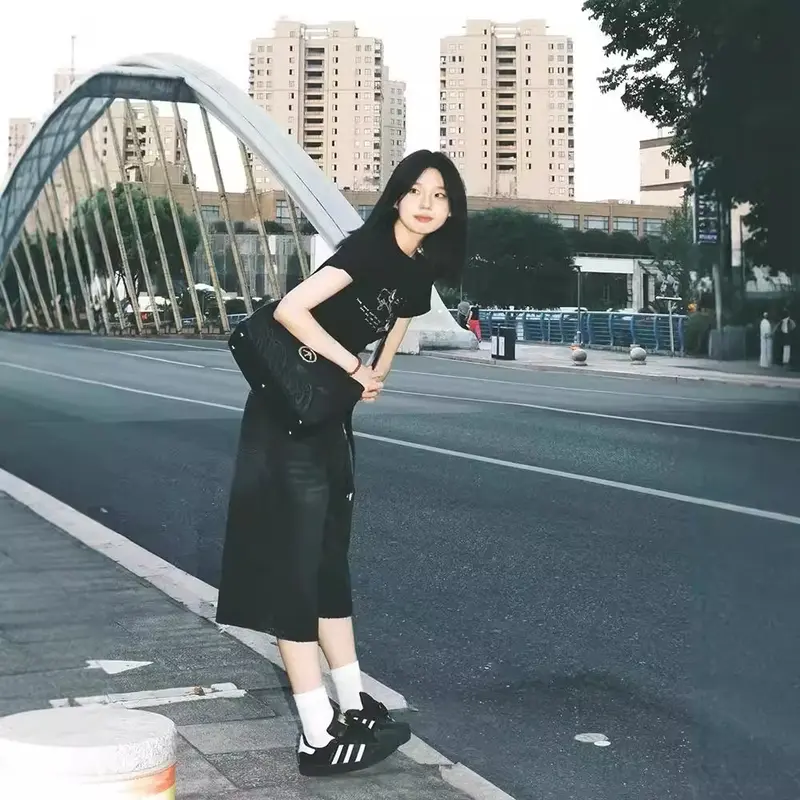 Quần Short Denim Cropped Xén, Phong Cách Cổ Điển Mỹ Dành Cho Nữ, Hàng Mới Về Mùa Thu, Thiết Kế Đẹp, Dáng Rộng Vừa Vặn, Ống Rộng, Cắt Thẳng Mỏng Vừa Vặn, Quần Short Cướp Biển Women Pants Jean 2